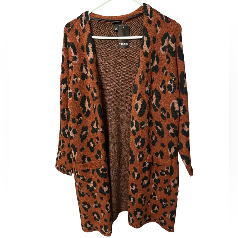 Torrid duster size 00 (med/large) animal print NWT